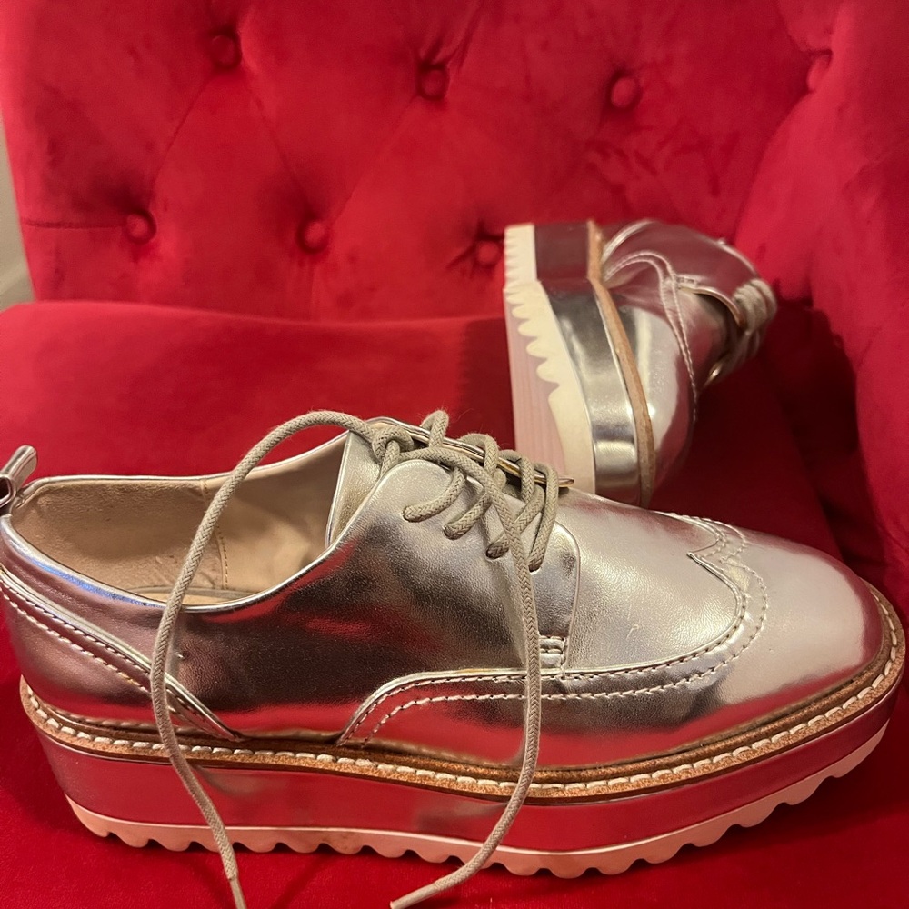 Zara Basic Collection Silver Platform Brogues (Size 36)